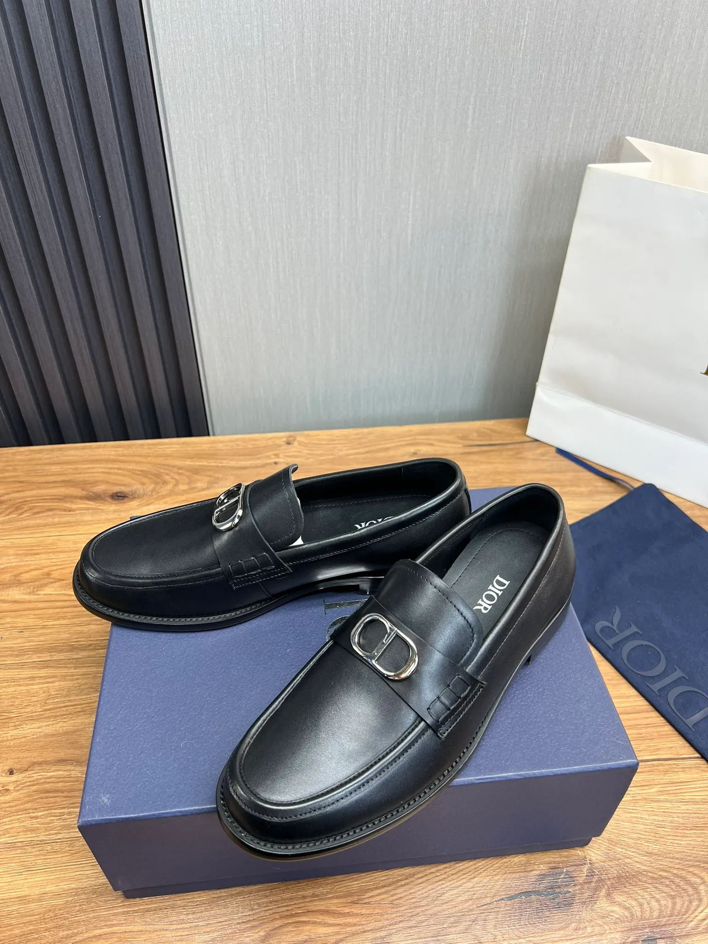 Men's men's shoes💰560💰 Dior men's business casual leather shoes👞all use imported original brand leather, just to create a more comfortable wearing experience, upper: original cowhide➕imported sheepskin lining, original non-slip and wear-resistant rubber outsole✔️36-45 (38.45 non-returnable)